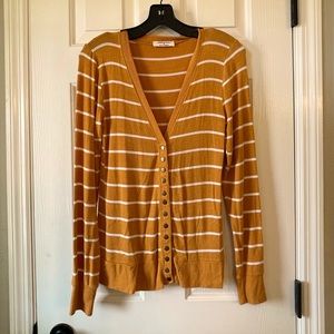 Striped Lightweight Cardigan 🧡🤍